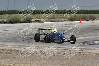 media/Jun-01-2024-CalClub SCCA (Sat) [[0aa0dc4a91]]/Group 6/Qualifying/